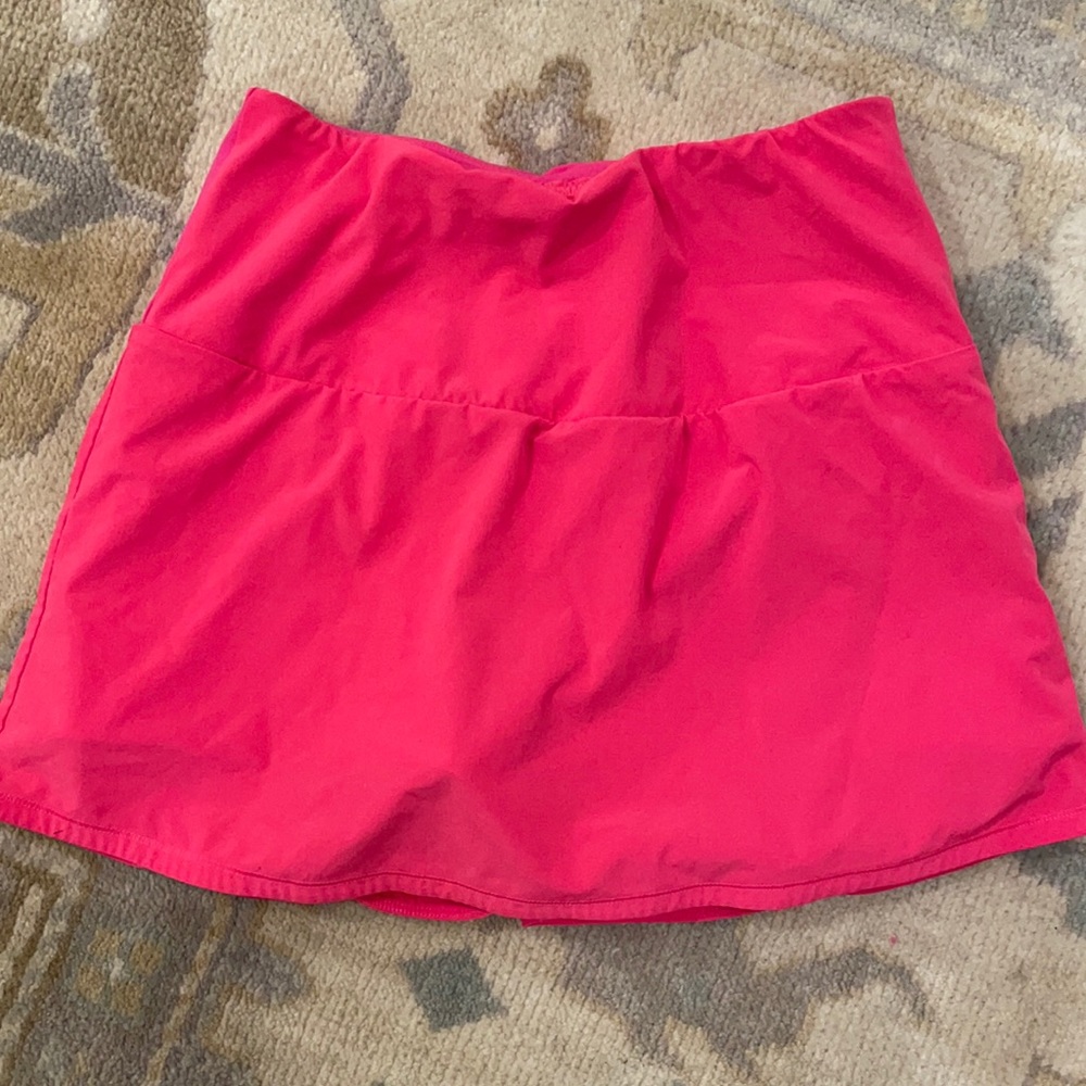 IVL tennis skirt, EUC, beautiful bright pink